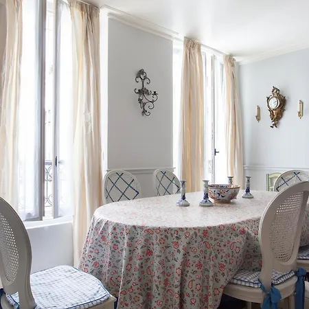 Onefinestay - Rue Mayet Private * París
