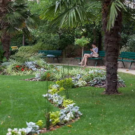 Onefinestay - Rue Mayet Private